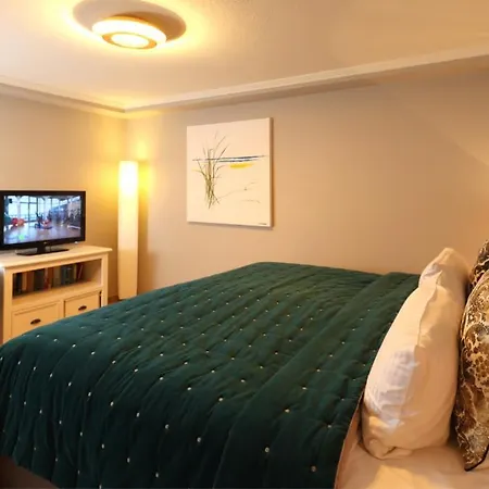 Appartement House - Residenz 4 *